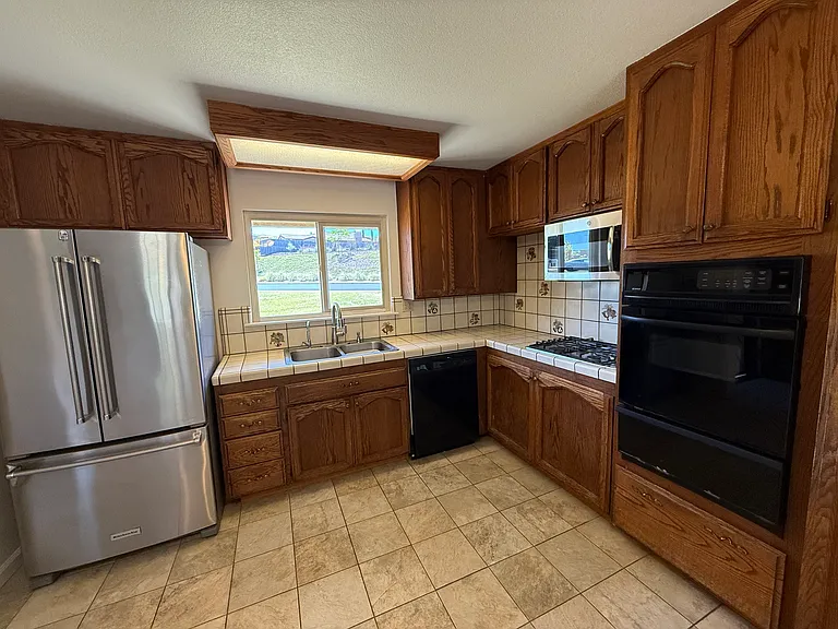 1188 Stubblefield Rd — Photo 3