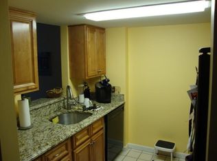 38 Moonachie Rd APT 112, Hackensack, NJ 07601