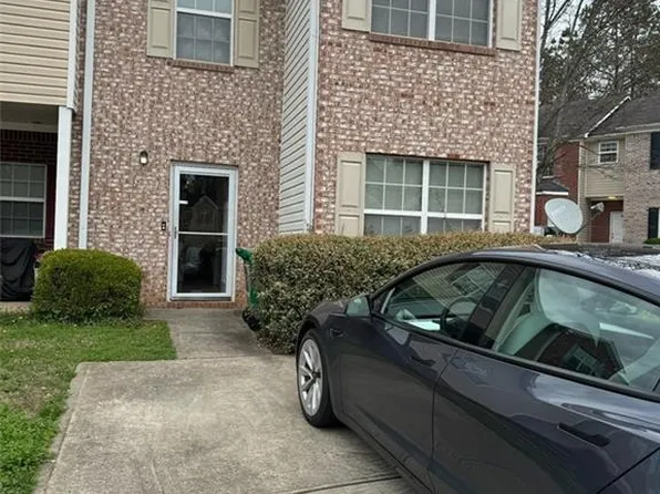 1564 Eastern Sunrise Ln, Decatur, GA 30034