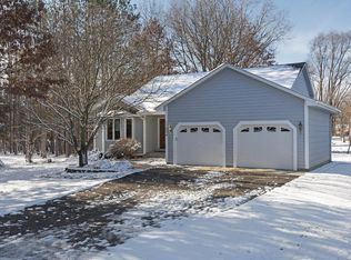 17424 Marigold St NW, Andover, MN 55304
