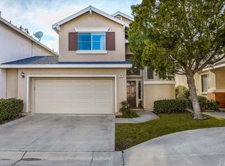 818 N Kintyre Dr, Orange, CA 92869