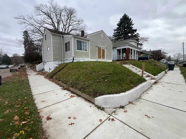 726 W Calvert St, South Bend, IN 46613