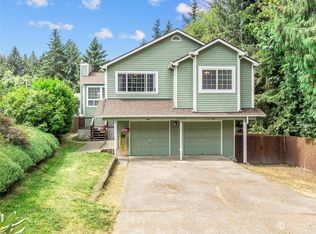 8167 Lariat Trl NW, Bremerton, WA 98311