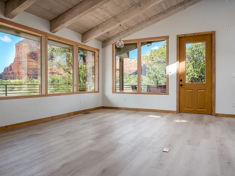 1050 Lee Mountain Rd — Photo 7