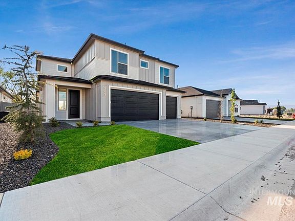 2nd image of 4223 Tropic Way
