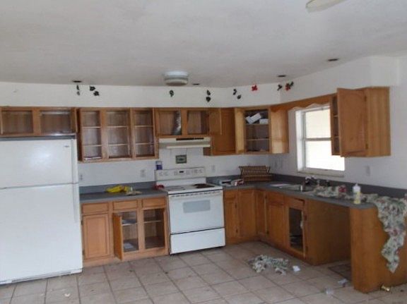 4th image of 15013 Jeanie Ln