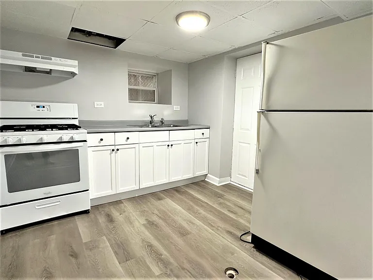 3521 W Grace St #BE — Photo 6