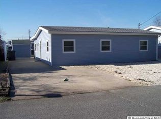 113 Patty Ln, Manahawkin, NJ 08050
