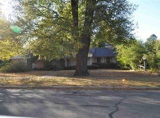 655 Fitzhugh Ave, Paris, TX 75460
