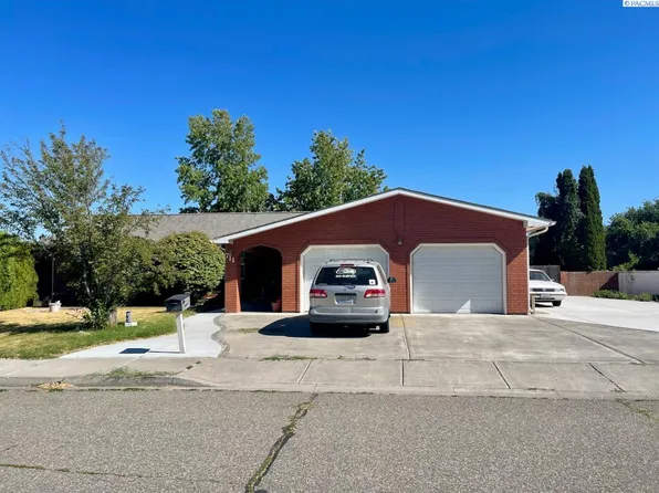711 S Yelm Pl, Kennewick, WA 99336
