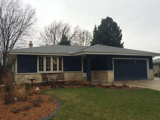 1st image of 300 E Evandale Dr