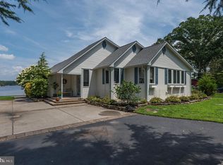 1311 Riverside Dr, Mays Landing, NJ 08330