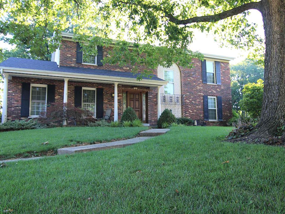 1st image of 186 W Dilcrest Cir