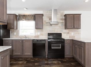 21154 S La Roche Dr, Macomb, MI 48044