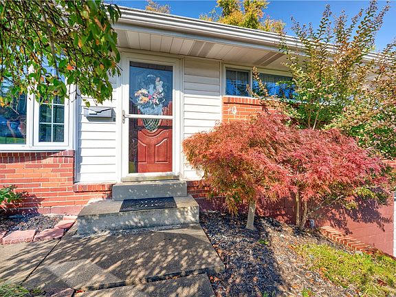 4th image of 552 Glen Shannon Dr