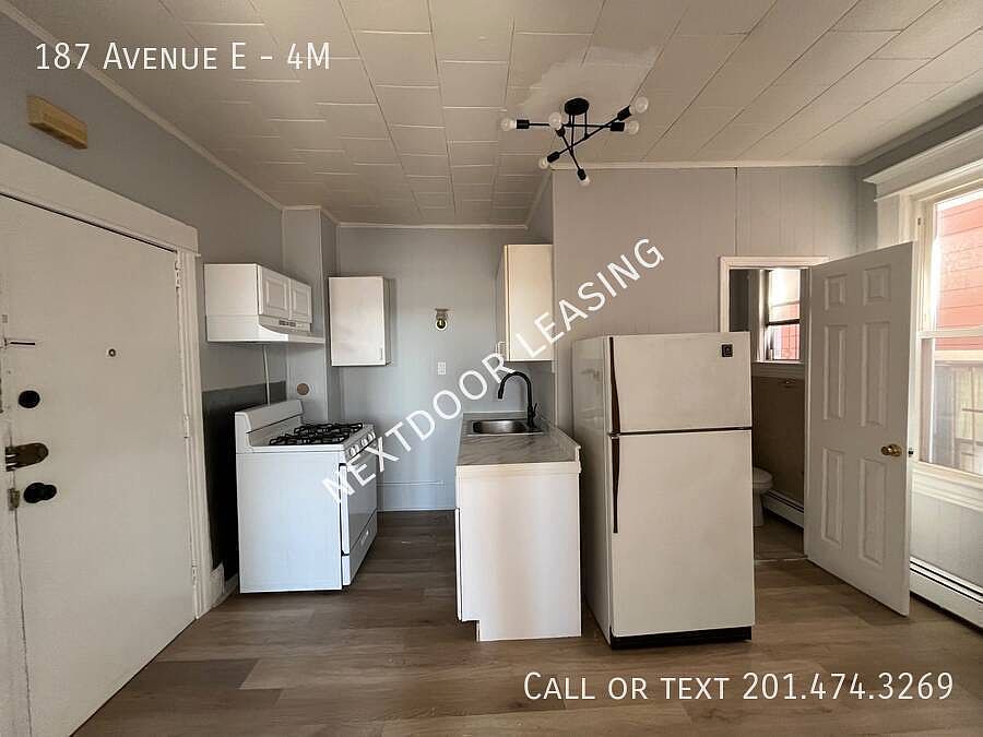 1st image of 187 Avenue E #4M