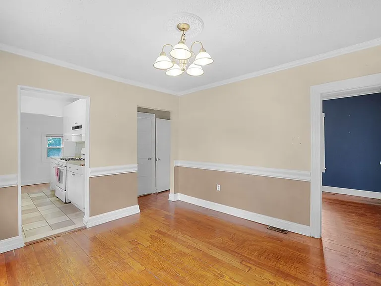 2712 1st St S — Photo 14