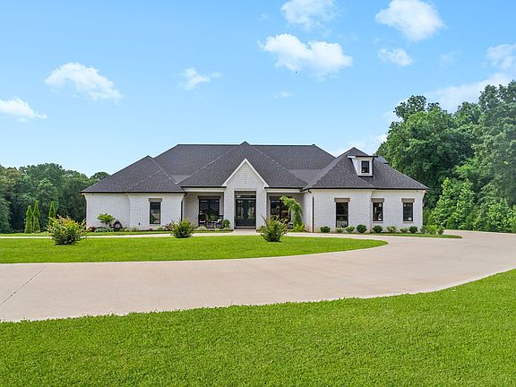 3rd image of 2480 Jarrell Ridge Rd