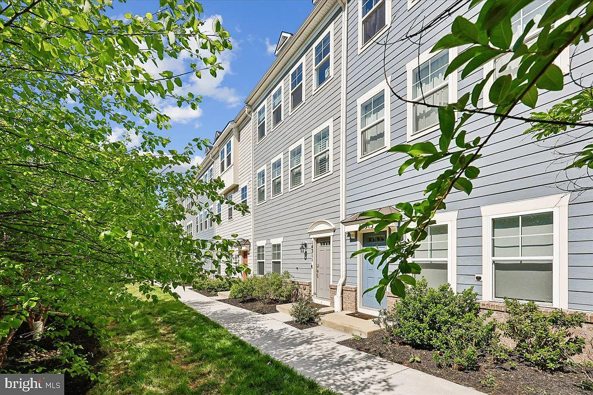 Building Photo - 14311 Summit View Ln