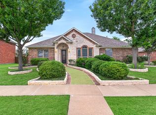 9861 Chamber Hall Dr, Frisco, TX 75033