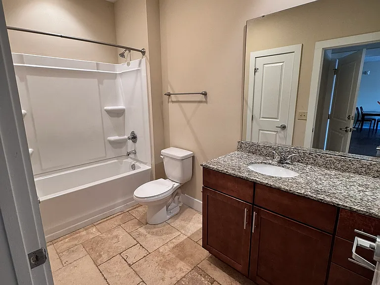 Friendly Apartments Co Living — Photo 59