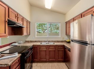 931 W Emelita Cir, Mesa, AZ 85210