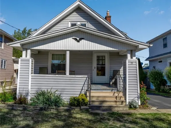 35 Walter Ave, Tonawanda, NY 14150