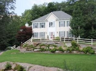 5 Mount Pleasant Rd, Sparta, NJ 07871