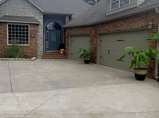 113 Crystal Brooke Cv, Fair Grove, MO 65648