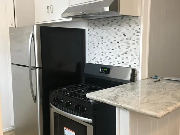 453 D Ave, Coronado, CA 92118