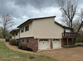 620 S Cedar Bluff Rd, Knoxville, TN 37922