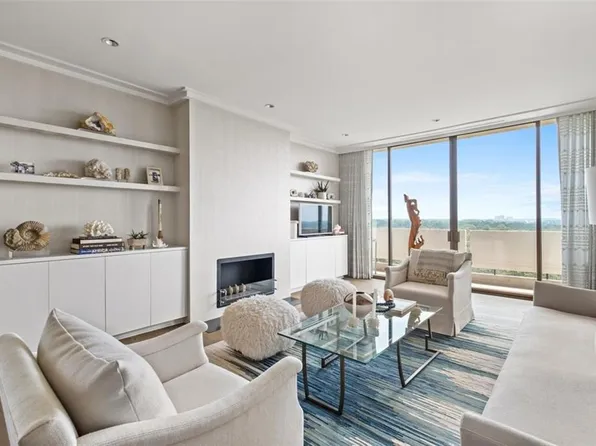 2575 Peachtree Rd NE APT 19H, Atlanta, GA 30305