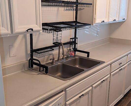 2nd image of 252 Shadow Mountain Dr APT B11