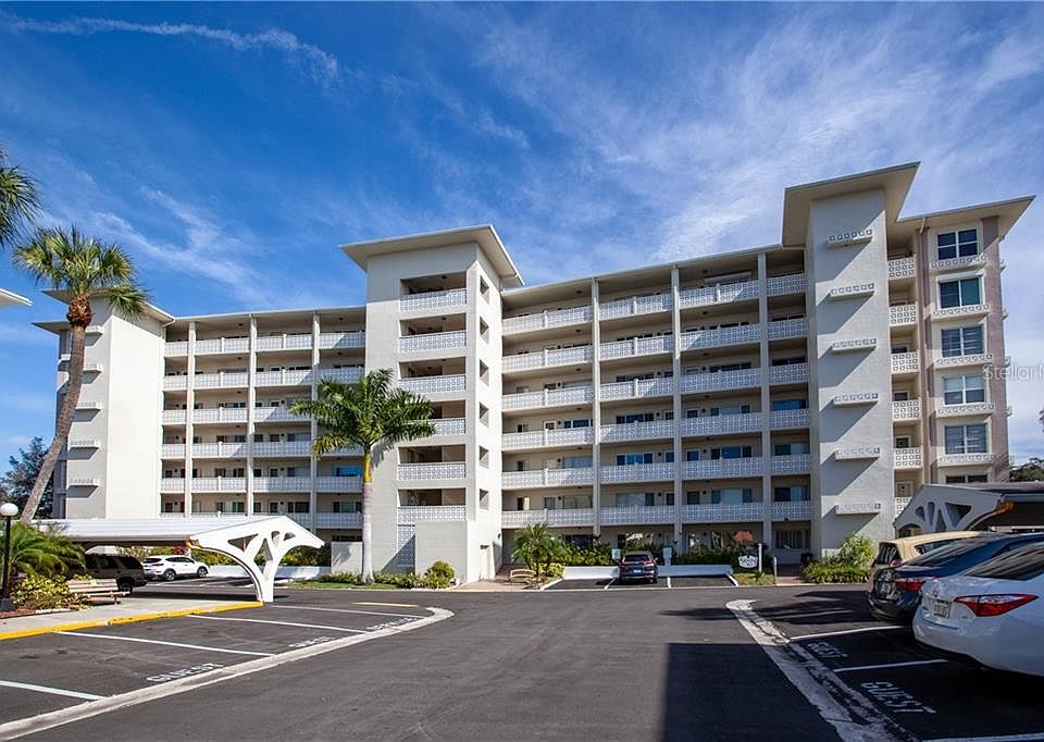 1st image of 1235 S Highland Ave #5-205