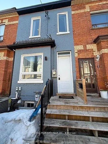 11 Baden St Photo 1