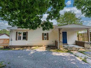 19 Hard Rock Rd, Morgantown, WV 26508