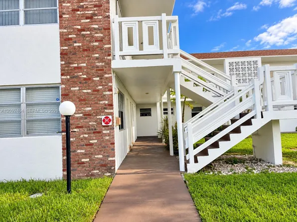 1511 NW 43rd Ave APT 101, Lauderhill, FL 33313
