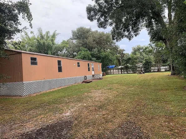 306 Hillside Dr, Seffner, FL 33584