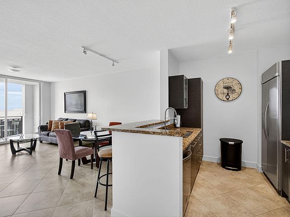 2nd image of 550 Okeechobee Boulevard #1618