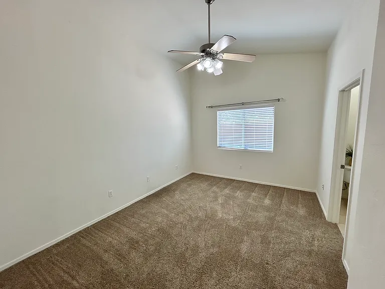 7304 E Laughing Tree Ln — Photo 19