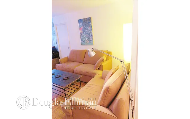 Sold by Douglas Elliman | media 15