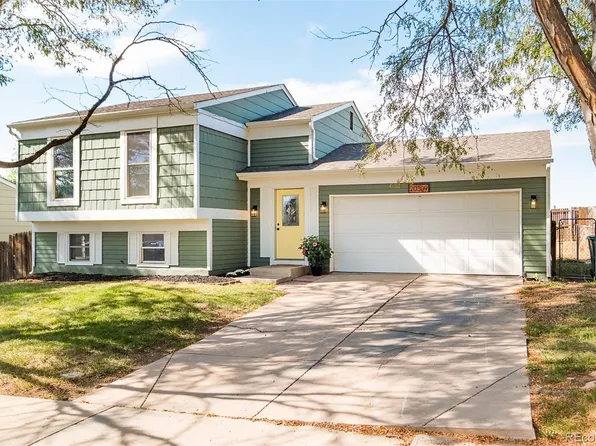 20309 E Coolidge Drive, Aurora, CO 80011