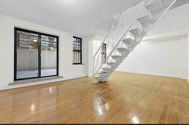 Rented by Grand Group Realty | media 11