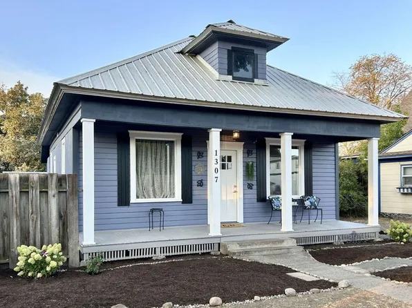 1307 W Cleveland Ave, Spokane, WA 99205