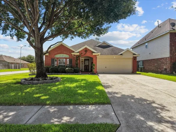 15022 Sierra Ridge Dr, Humble, TX 77396