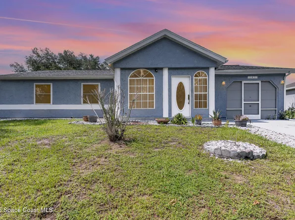 147 Emerson Dr NW, Palm Bay, FL 32907