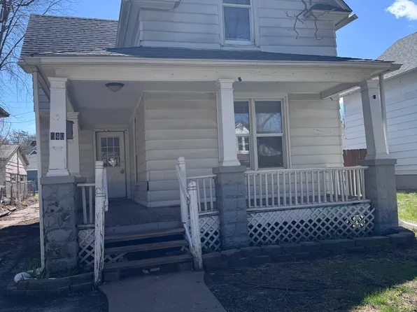 540 16th Ave, East Moline, IL 61244