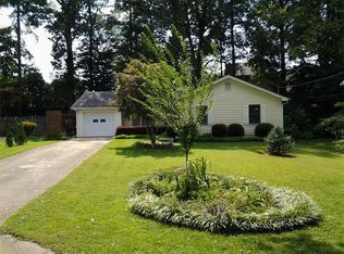 1372 Daniel Ln, Lawrenceville, GA
