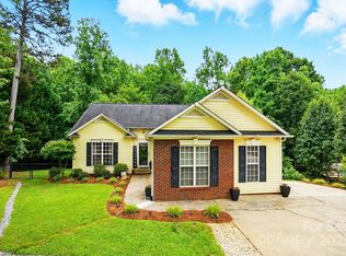 2745 Stockwood Dr, Gastonia, NC 28056