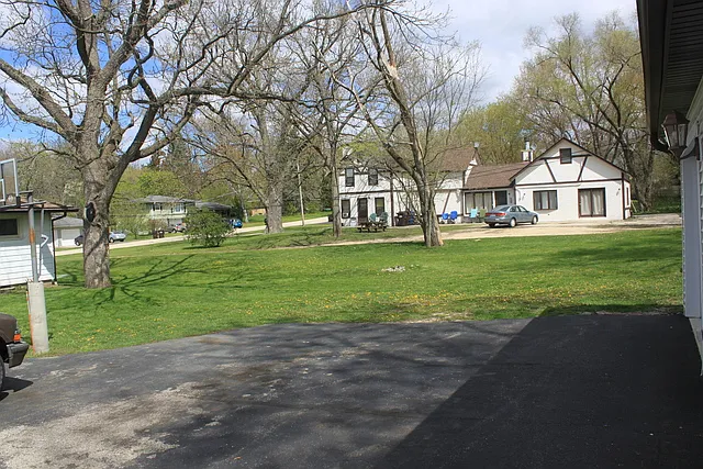 63 Pine Ct — Photo 17